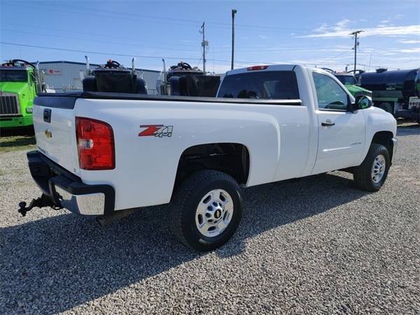 2014 Chevrolet Silverado 2500HD LT - - by dealer for sale in Chillicothe, WV – photo 5