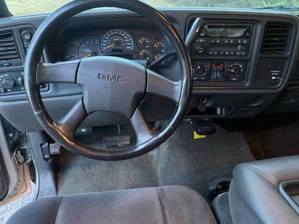 2004 GMC SIERRA EXT 4X4 **88,000 MILES** ONE OWNER ZERO ACCIDENT... for sale in VALLLEY FALLS, KS – photo 17