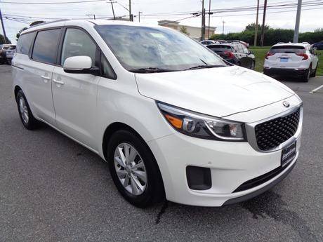 2018 Kia Sedona LX - cars & trucks - by dealer - vehicle automotive... for sale in Rockville, District Of Columbia – photo 8