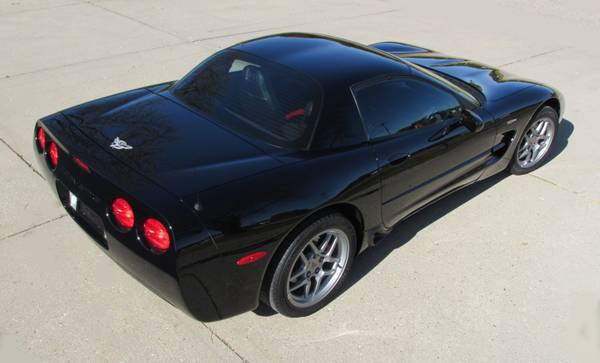 2003 Corvette Z06, Black/Red, time capsule, only 5K miles!! for sale in Janesville, WI – photo 2