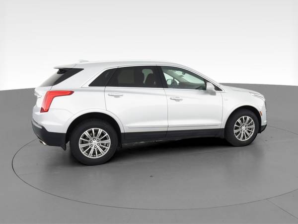 2017 Caddy Cadillac XT5 Luxury Sport Utility 4D suv Silver - FINANCE... for sale in Ringoes, NJ – photo 12