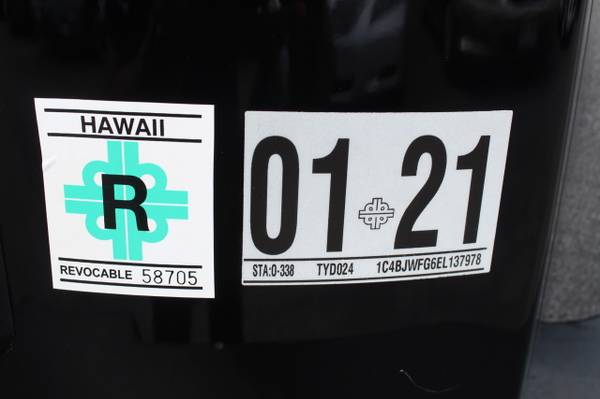 2014 Jeep Wrangler Rubicon Sport - Low Miles 19k Christmas Super... for sale in Honolulu, HI – photo 16