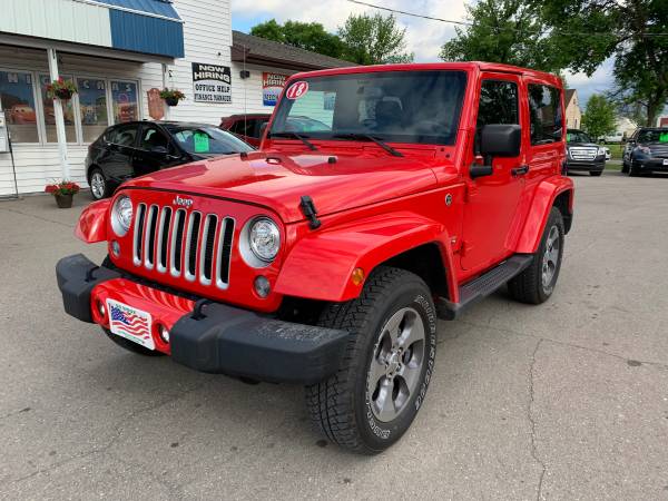 ★★★ 2018 Jeep Wrangler Sahara 4x4 / 15k Miles ★★★ for sale in Grand Forks, ND – photo 2
