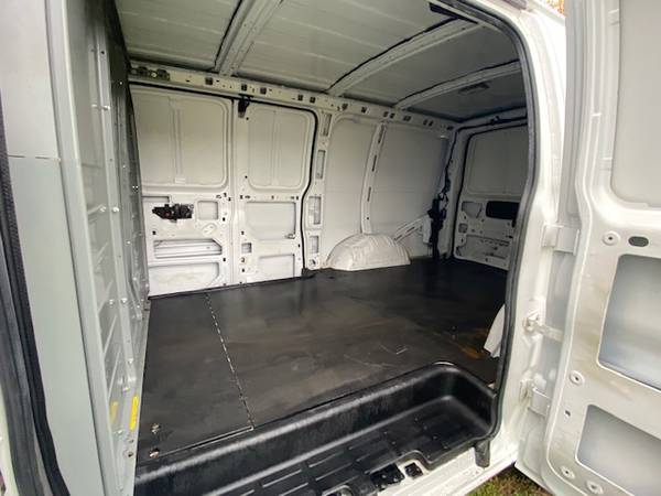 2014 GMC Savana G-2500 Cargo Van ****98K MILES****REGULAR LENGTH***... for sale in Swartz Creek,MI, MI – photo 12
