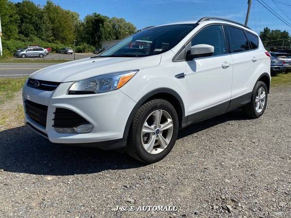 2016 Ford Escape SE 4WD 6-Speed Automatic - cars & trucks - by... for sale in Pelham, NH – photo 8