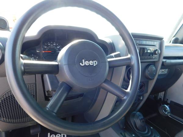 2009 Jeep Wrangler X 73k Miles 6-Speed Manual for sale in Cleveland, OH – photo 10