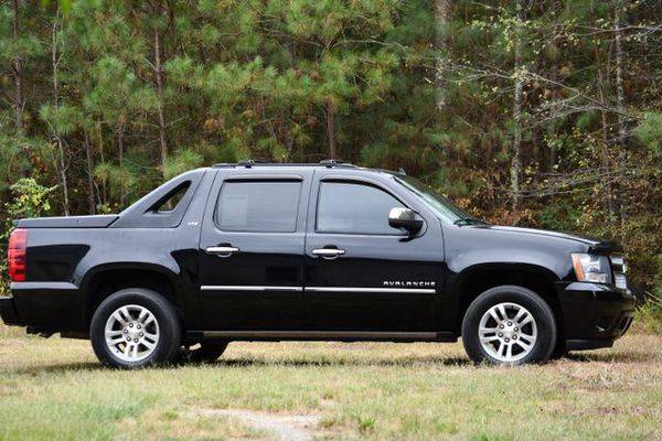 2011 Chevrolet Chevy Avalanche LTZ Sport Utility Pickup 4D 5 1/4 ft... for sale in Colonial Heights, VA – photo 7