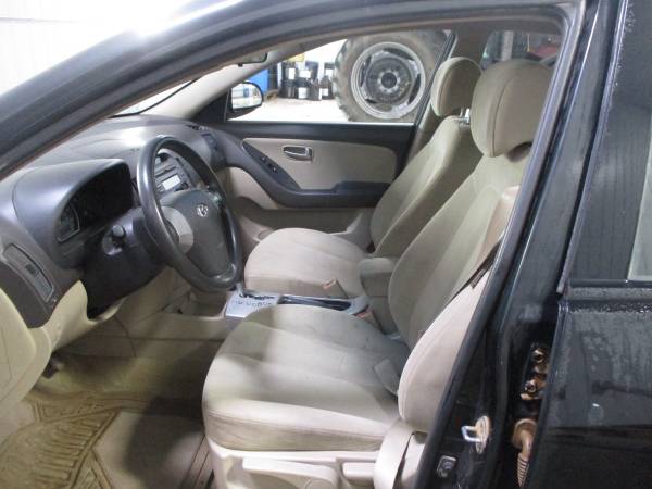 2007 Hyundai Elantra - cars & trucks - by owner - vehicle automotive... for sale in spencer, WI – photo 2