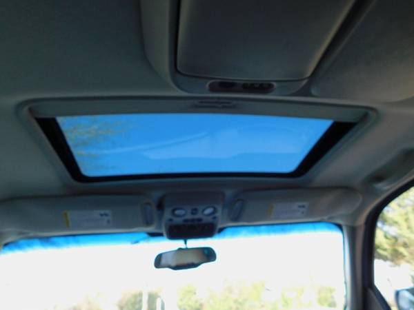 ~NO RUST~2005 CHEVY TAHOE Z71~4X4~LTHR~TV DVD~SUNROOF~3RD ROW... for sale in Fredericksburg, NC – photo 14