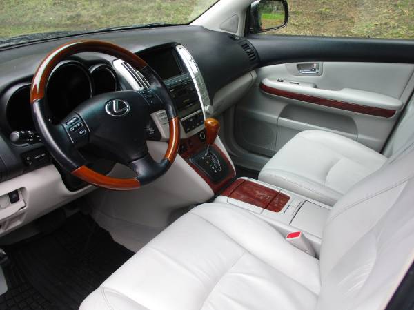2007 Lexus RX400H--AWD, Leather, Clean, Luxury-- for sale in Kirkland, WA – photo 9