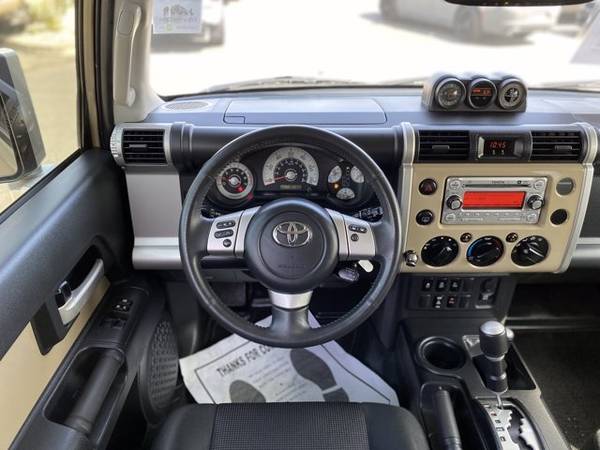 2014 Toyota FJ Cruiser 4x4 - - by dealer for sale in Rialto, CA – photo 22