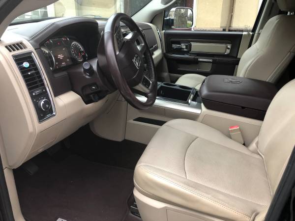 2014 Ram 1500 Crew Cab 4x2 - cars & trucks - by owner - vehicle... for sale in Joppa, MD – photo 4