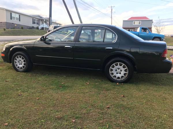 99 Nissan Maxima reduced for sale in Gandeeville, WV