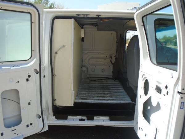 2004 FORD E150 REFRIGERATOR CARGO VAN WORK TRUCK LOW MILES - cars & for sale in Phoenix, TX – photo 7
