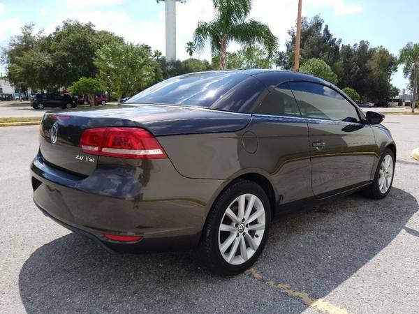 2012 Volkswagen Eos HARD TOP CONVERTIBLE/WITH SUNROOF~CLEAN CARFAX~... for sale in Sarasota, FL – photo 12