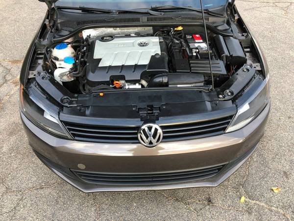2012 Volkswagen Jetta TDI - cars & trucks - by dealer - vehicle... for sale in Lincoln, IA – photo 19