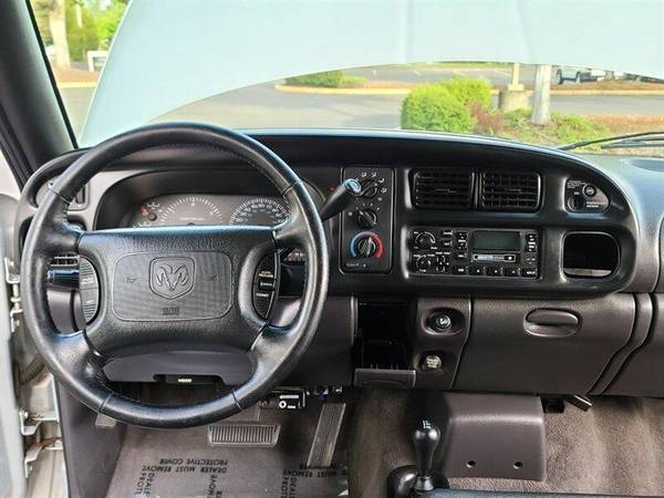 2001 Dodge Ram 2500 Laramie Quad Cab 4X4/5 9L CUMMINS DIESEL for sale in Portland, WA – photo 18