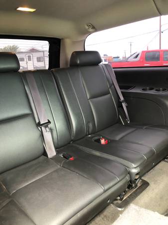 2014 Chevy Suburban for sale in Amarillo, TX – photo 8