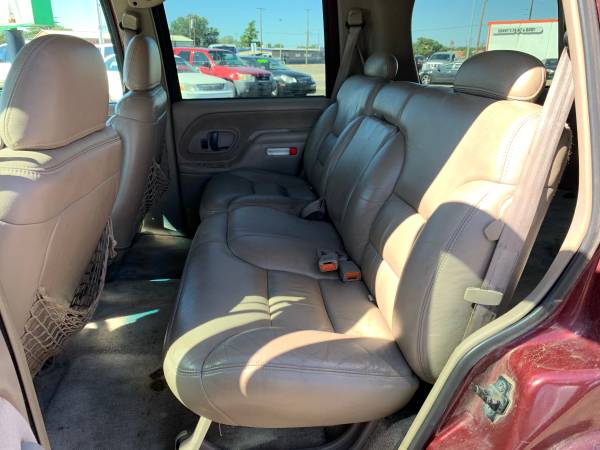 MAROON 1999 GMC YUKON for $400 Down for sale in 79412, TX – photo 11