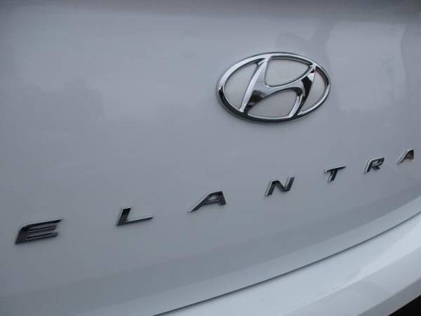 2020 Hyundai Elantra SEL IVT - cars & trucks - by dealer - vehicle... for sale in HARDIN, TN – photo 21