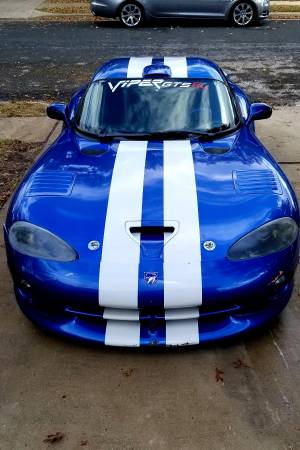 ☆ DODGE VIPER GTS. BLUE & WHITE STRIPES ($42,000) ☆ - cars & trucks... for sale in Round Rock, TX – photo 3