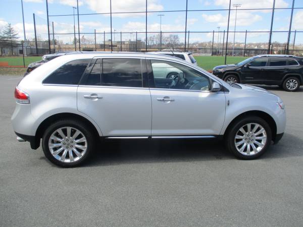 2015 Lincoln MKX SUV AWD Fully Loaded Pano Roof NAV - cars for sale in Malden, MA – photo 8