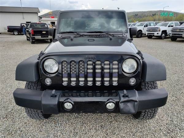2014 Jeep Wrangler Unlimited Willys Wheeler Chillicothe Truck for sale in Chillicothe, WV – photo 2