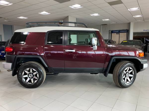 2007 TOYOTA FJ CRUISER - cars & trucks - by dealer - vehicle... for sale in Springfield, IL – photo 6