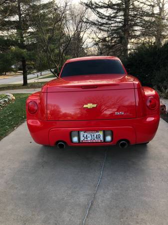 2003 Chevrolet SSR - cars & trucks - by owner - vehicle automotive... for sale in Lincoln, NE – photo 3