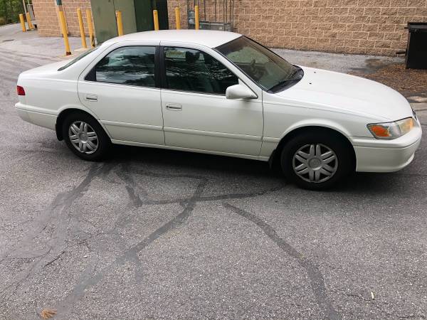 2001 Toyota Camry LE - - by dealer - vehicle for sale in Owings Mills, MD – photo 2