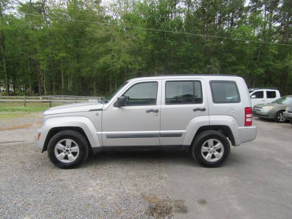 2012 Jeep Liberty Sport - - by dealer - vehicle for sale in Summerville , SC – photo 2