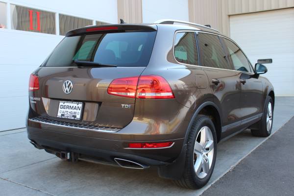 2011 Volkswagen Touareg EXECUTIVE!Loaded!Only 65k!$309 Per Month! -... for sale in Fitchburg, WI – photo 5