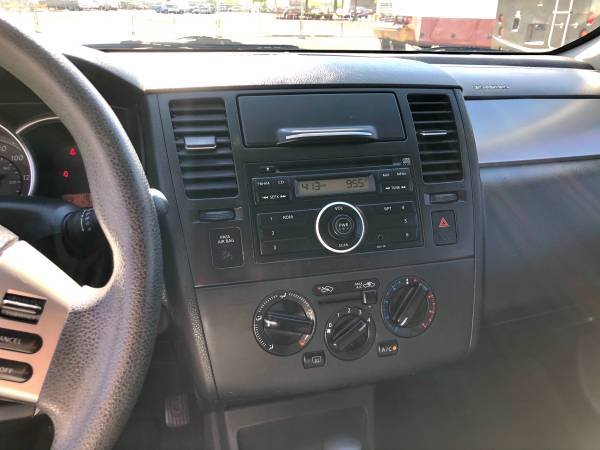 2011 Nissan AERST automatic ice cold AC All options Great gas for sale in Glendale, AZ – photo 8