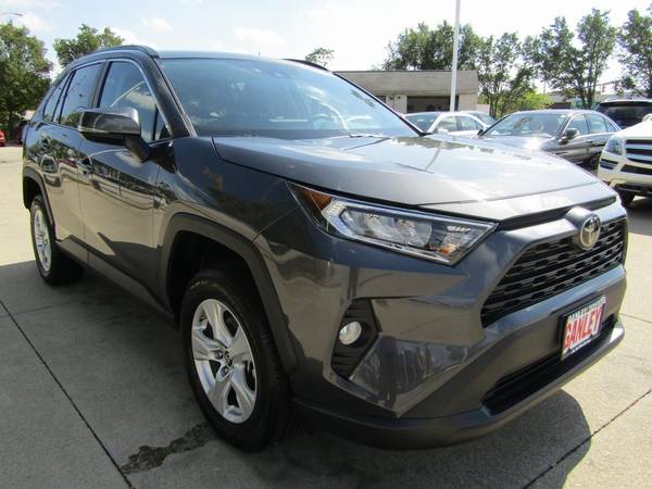 2019 Toyota RAV4 XLE for sale in Akron, OH – photo 9