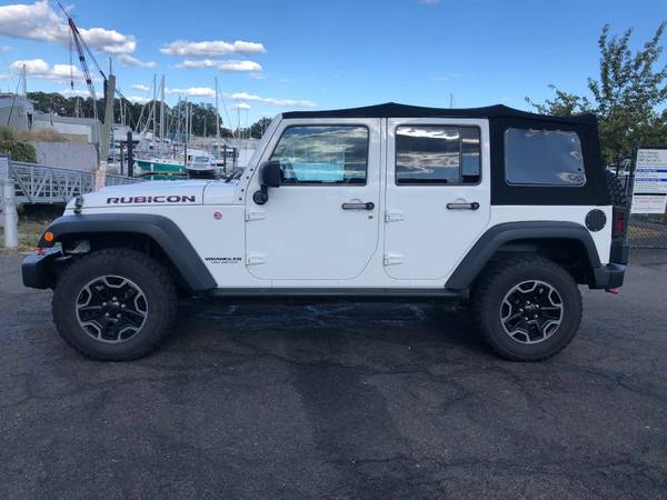 2016 Jeep Wrangler Unlimited Rubicon - - by dealer for sale in Larchmont, NY – photo 4