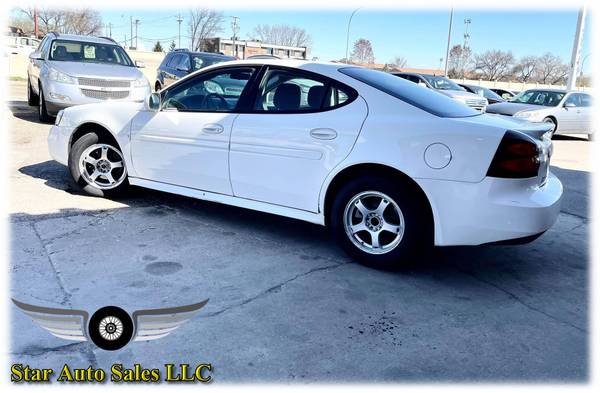2008 Pontiac Grand Prix - - by dealer - vehicle for sale in Rochester, MN – photo 4
