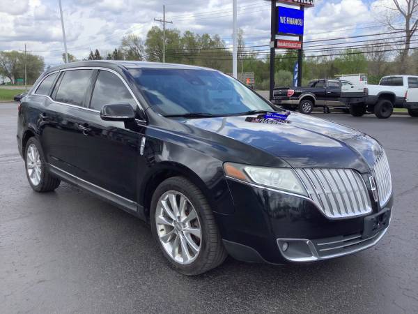Sharp! 2010 Lincoln MKT! Third Row! Clean! - - by for sale in Ortonville, MI – photo 7