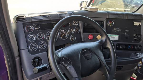 freightliner cascadia for sale in Portland, OR – photo 8
