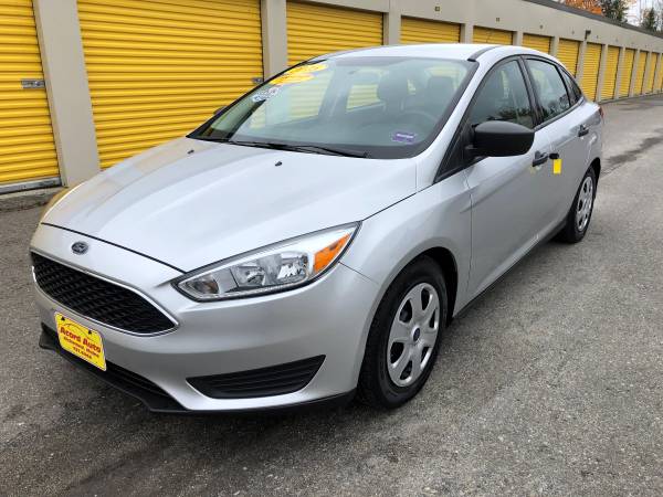 2015 Ford Focus Sedan - cars & trucks - by dealer - vehicle... for sale in Richmond, ME – photo 2