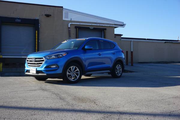 2018 Hyundai Tucson SEL AWD - - by dealer - vehicle for sale in Greenville, PA – photo 3