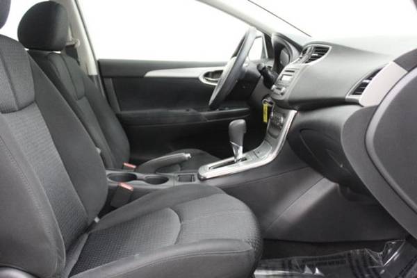 2013 Nissan Sentra SR 4dr Sedan sedan White for sale in Farmington, AR – photo 15
