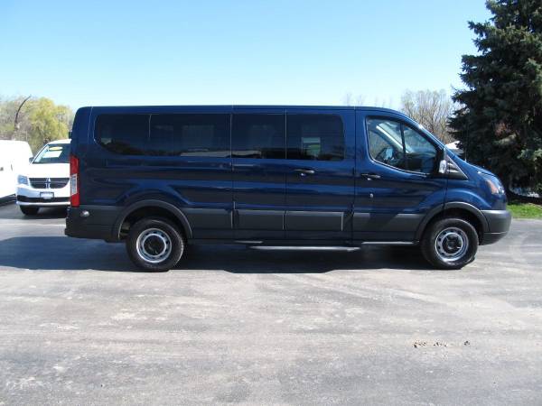 2017 Ford Transit Wagon XL wagon Blue Jeans Metallic for sale in Spencerport, NY – photo 9