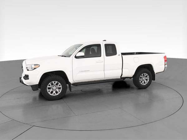 2016 Toyota Tacoma Access Cab SR5 Pickup 4D 6 ft pickup White - -... for sale in South El Monte, CA – photo 4