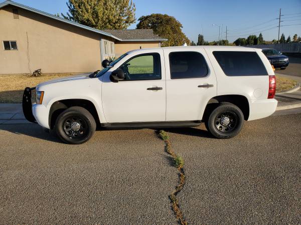 Police Chevy Tahoe with code 3 equipment for sale - cars & trucks -... for sale in Tracy, CA – photo 2