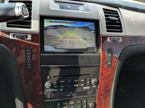 2012 Cadillac Escalade EXT - - by dealer - vehicle for sale in Rochester, MN – photo 9