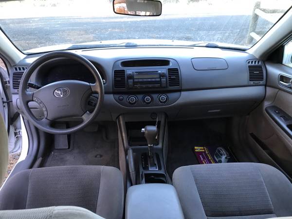 2005 Toyota Camry for sale in Saint Benedict, OR – photo 10