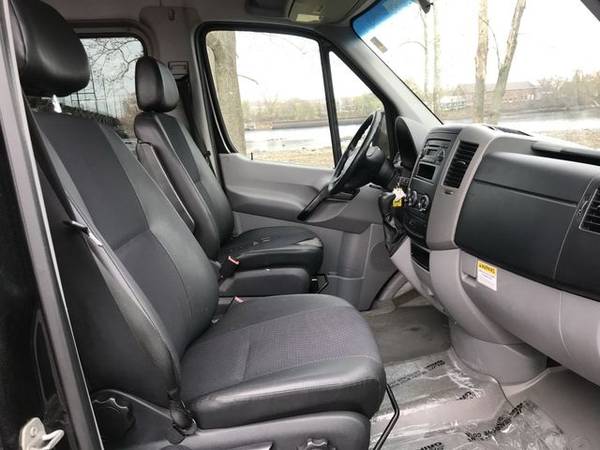 2013 Mercedes-Benz Sprinter 2500 Passenger - Financing Available! -... for sale in Morrisville, NY – photo 23