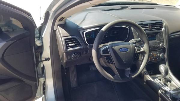 Great fuel economy! 2014 Ford Fusion SE Hybrid! - - by for sale in Alamogordo, NM – photo 6