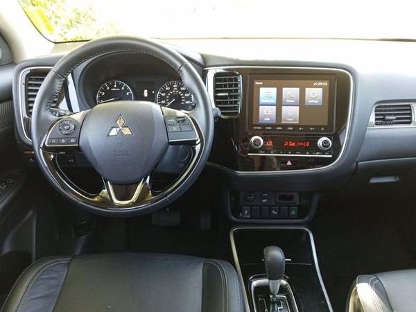 2020 Mitsubishi Outlander SEL 2WD w/3rd Row - - by for sale in Wilmington, NC – photo 21