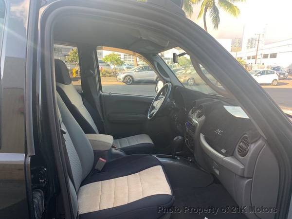 2005 JEEP LIBERTY RENEGADE 4X4 | V6 AUTO | APPLY ONLINE TODAY! for sale in Honolulu, HI – photo 17